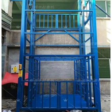 直銷鏈條導(dǎo)軌式液壓貨梯，液壓叉車，液壓起重貨梯安裝施工