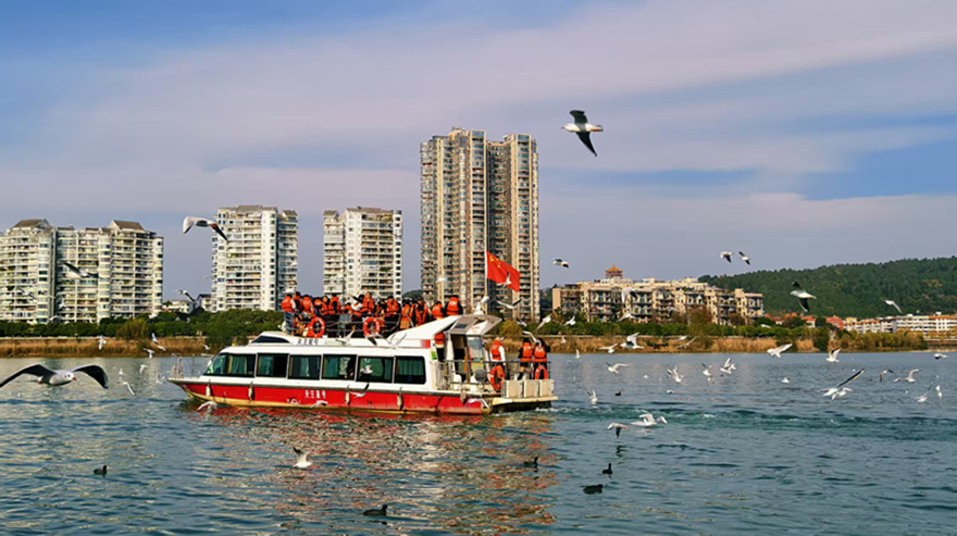 越王樓公司：元旦文旅服務成效顯著，跨年活動引發(fā)廣泛共鳴